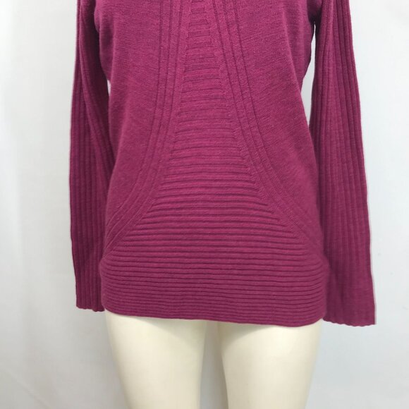 KRIMSON & KLOVER - WOMEN'S LARGE - WINE V NECK LONG SLEEVE WOOL SWEATER - Picture 3 of 8